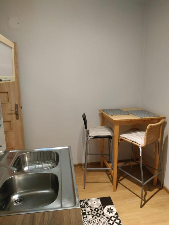 Feidum Quarters Flat Apartment